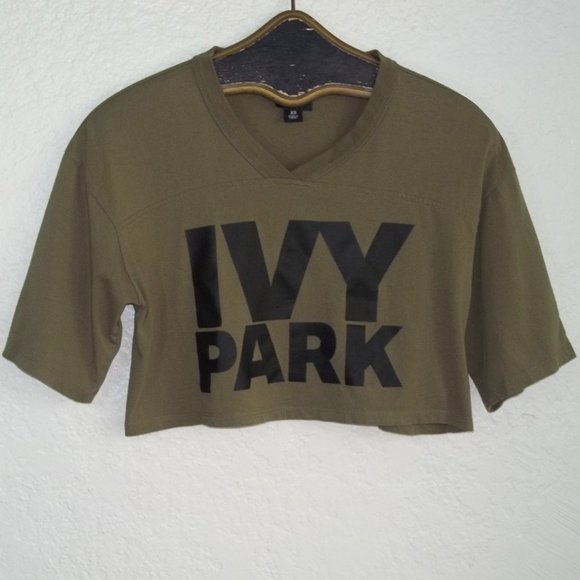 IVY PARK Tops - IVY PARK Spellout Army Khaki Green Cropped Cotton T Shirt Top XS